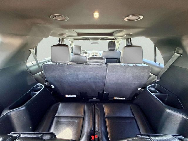 2018 Ford Explorer XLT 4WD - 23033654 - 8