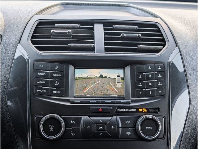 2018 Ford Explorer XLT 4WD - 22993916 - 25