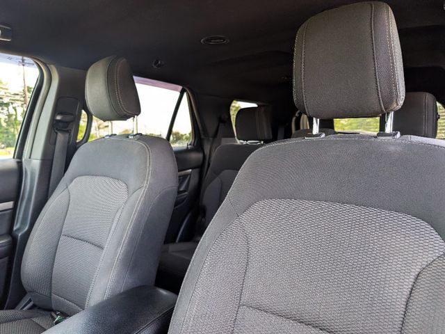 2018 Ford Explorer XLT 4WD - 23071239 - 14