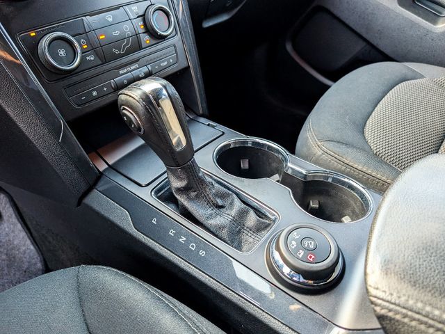 2018 Ford Explorer XLT 4WD - 23071239 - 20