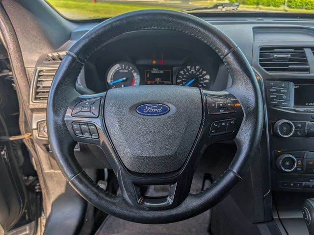 2018 Ford Explorer XLT 4WD - 23071239 - 21