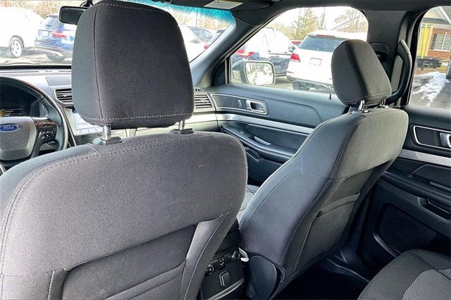 2018 Ford Explorer XLT 4WD - 22974415 - 18