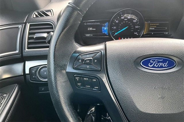 2018 Ford Explorer XLT 4WD - 22974415 - 21