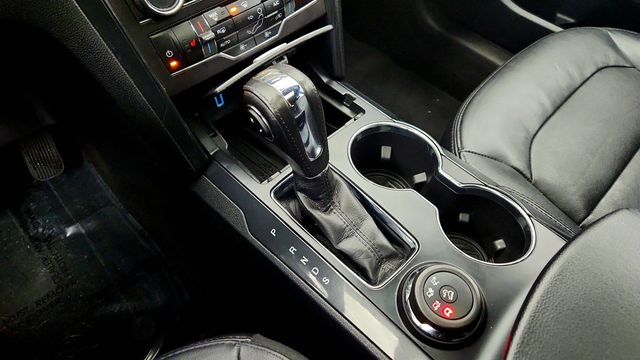 2018 Ford Explorer XLT 4WD - 22965173 - 16