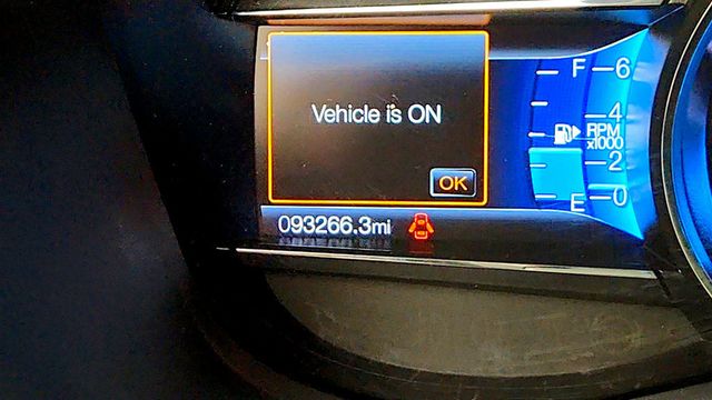 2018 Ford Explorer XLT 4WD - 23068790 - 16