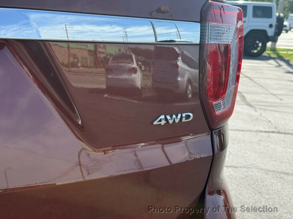 2018 Ford Explorer XLT photo 15