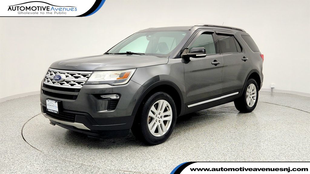 2018 Ford Explorer XLT 4WD with Equipment 202A, Twin Panel Moonroof & Tech Features - 22965173 | Video 1
