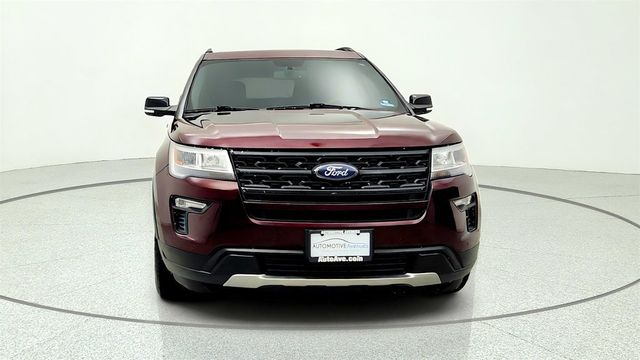 2018 Ford Explorer XLT 4WD w/ Twin Panel Moonroof, Leather & Navigation - 23068790 - 1