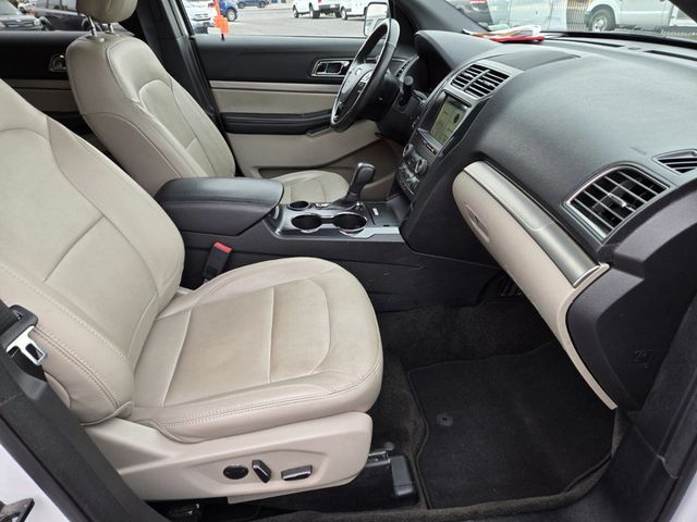 2018 Ford Explorer XLT FWD - 22976978 - 12
