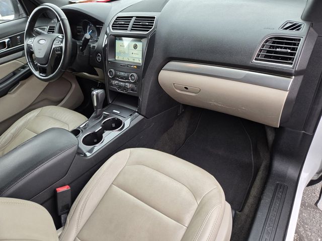 2018 Ford Explorer XLT FWD - 22976978 - 13