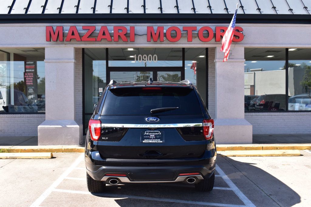 2018 Ford Explorer XLT FWD - 22622606 - 9