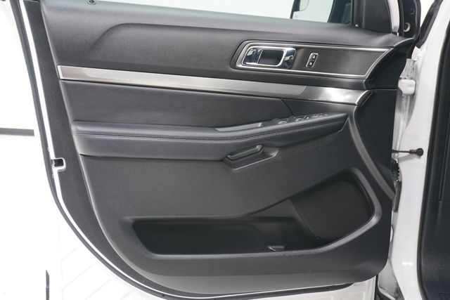 2018 Ford Explorer XLT FWD - 23017368 - 12