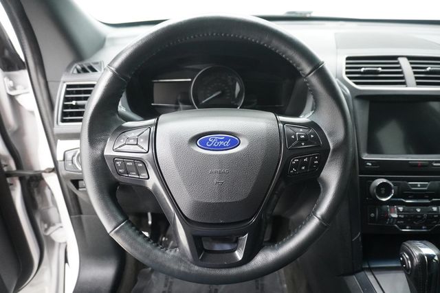 2018 Ford Explorer XLT FWD - 23017368 - 13