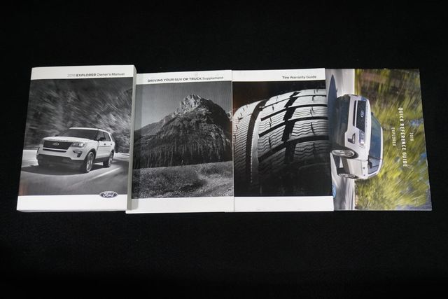 2018 Ford Explorer XLT FWD - 23017368 - 22