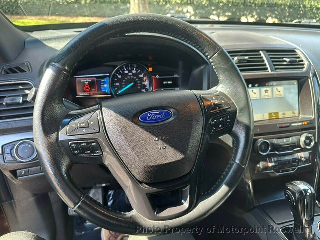 2018 Ford Explorer XLT FWD - 22988238 - 9