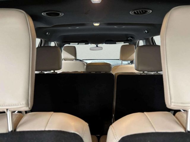 2018 Ford Explorer XLT FWD - 22956376 - 15