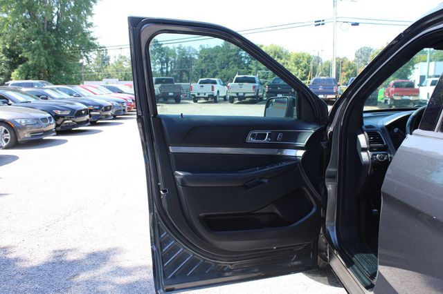 2018 Ford Explorer XLT FWD - 23066755 - 15