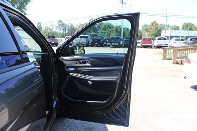2018 Ford Explorer XLT FWD - 23066755 - 32