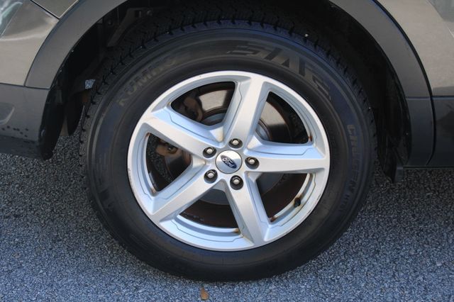 2018 Ford Explorer XLT FWD - 23066755 - 35