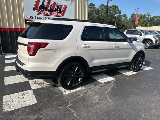 2018 Ford Explorer XLT FWD - 22631709 - 2