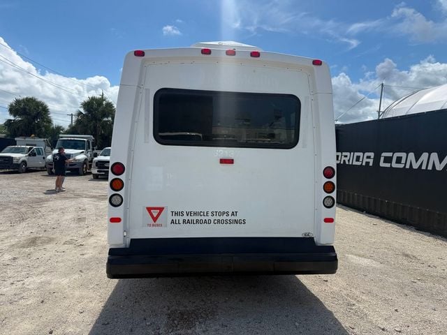 2018 Ford E-350 14 Passenger Shuttle Bus  - 23010130 - 3