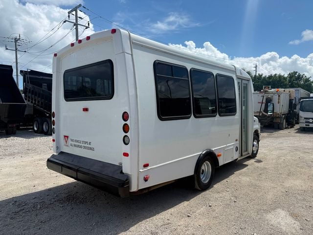 2018 Ford E-350 14 Passenger Shuttle Bus  - 23010130 - 4