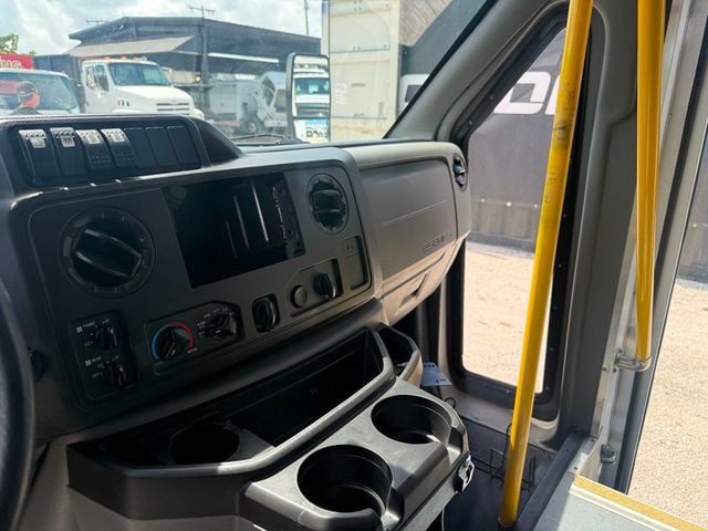 2018 Ford E-350 14 Passenger Shuttle Bus  - 23010130 - 7
