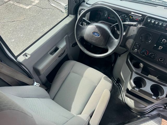 2018 Ford E-450 Wheelchair Shuttle Bus Adults Senior Medical Handicapped ADA Transportation - 22974925 - 21