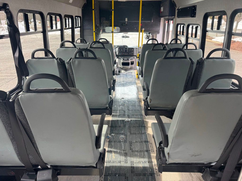 2018 Ford E-450 Wheelchair Shuttle Bus Adults Senior Medical Handicapped ADA Transportation - 22974925 - 26