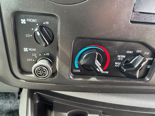 2018 Ford E-450 Wheelchair Shuttle Bus Adults Senior Medical Handicapped ADA Transportation - 22974925 - 30