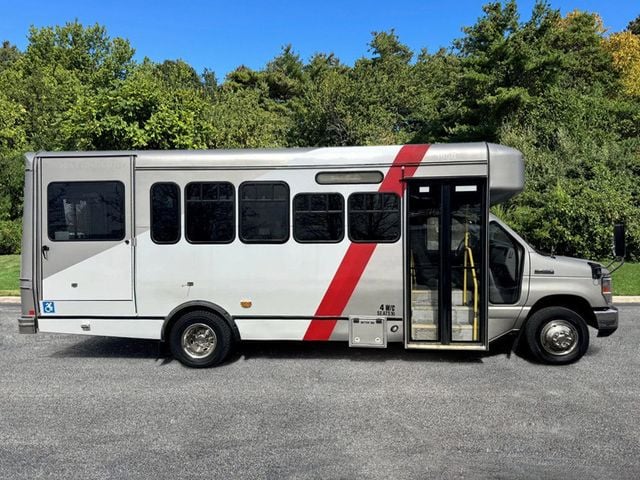 2018 Ford E-450 Wheelchair Shuttle Bus For Adults Medical Transport Mobility ADA Handicapped - 22974925 - 1