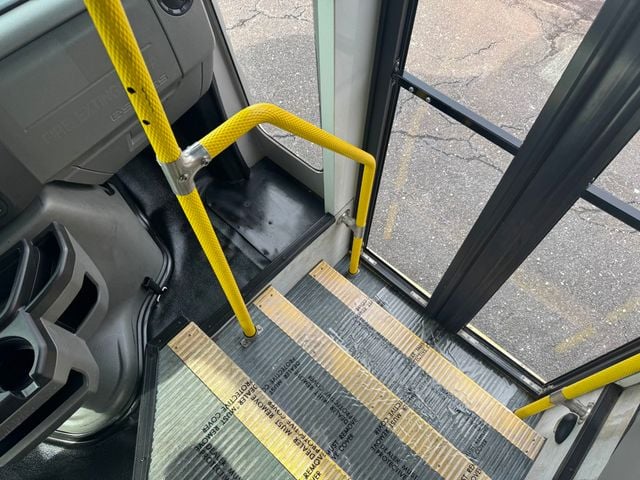 2018 Ford E-450 Wheelchair Shuttle Bus For Adults Medical Transport Mobility ADA Handicapped - 22974925 - 23