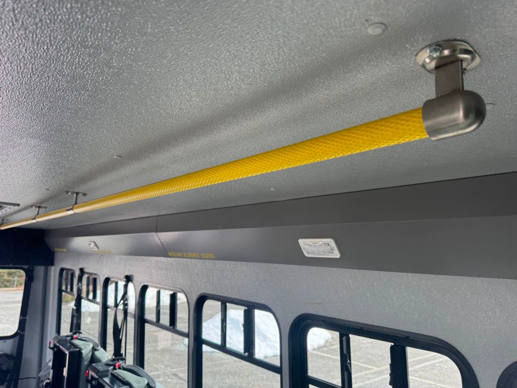 2018 Ford E-450 Wheelchair Shuttle Bus For Adults Medical Transport Mobility ADA Handicapped - 22974925 - 34