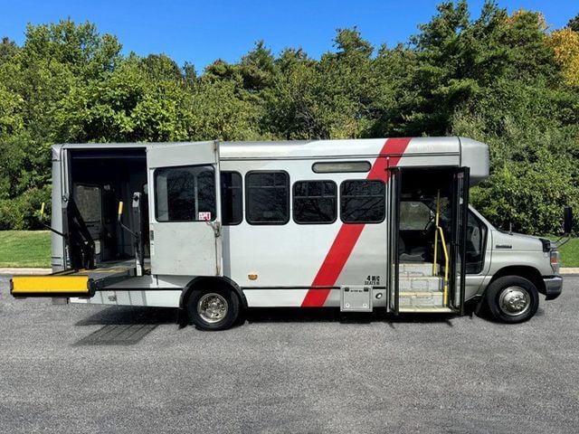 2018 Ford E-450 Wheelchair Shuttle Bus For Adults Medical Transport Mobility ADA Handicapped - 22974925 - 3
