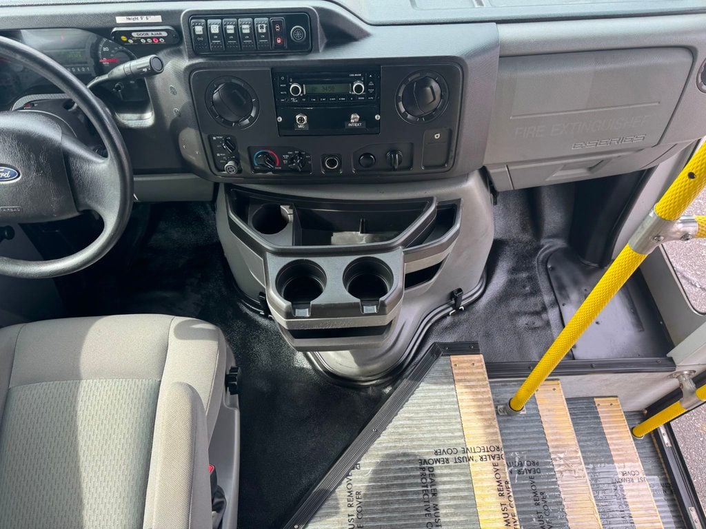 2018 Ford E-450 Wheelchair-Accessible Shuttle Bus Adults Seniors Church & Wheelchair Transportation - 22974925 - 22