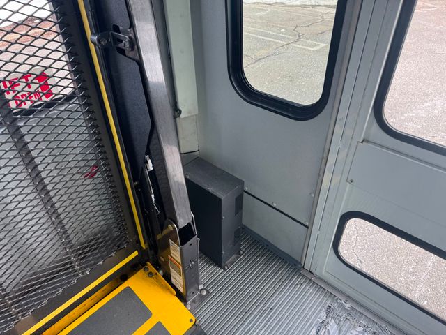 2018 Ford E-450 Wheelchair-Accessible Shuttle Bus Adults Seniors Church & Wheelchair Transportation - 22974925 - 39