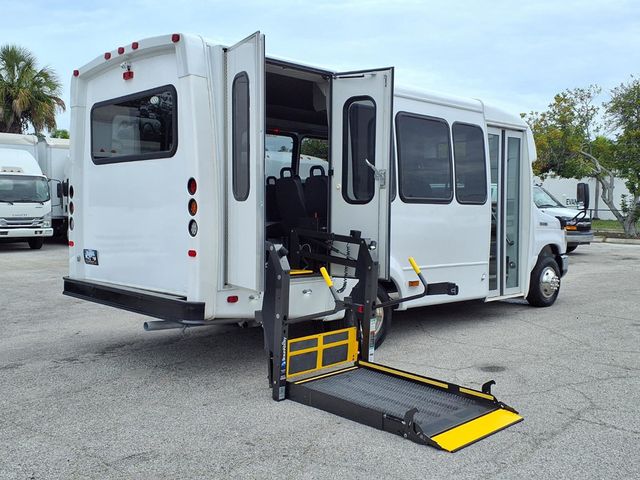 2018 Ford E-Series Cutaway 13 Passenger Shuttle Bus w/Wheelchair - 23032308 - 9