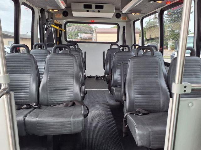 2018 Ford E-Series Cutaway 13 Passenger Shuttle Bus w/Wheelchair - 23032308 - 14