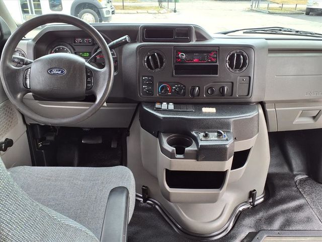 2018 Ford E-Series Cutaway 26 Passenger Shuttle Bus - 22941141 - 16