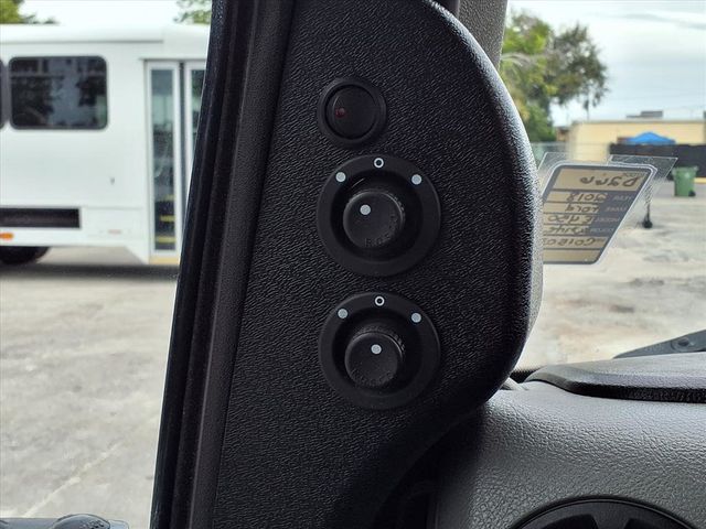 2018 Ford E-Series Cutaway 26 Passenger Shuttle Bus - 22941141 - 25