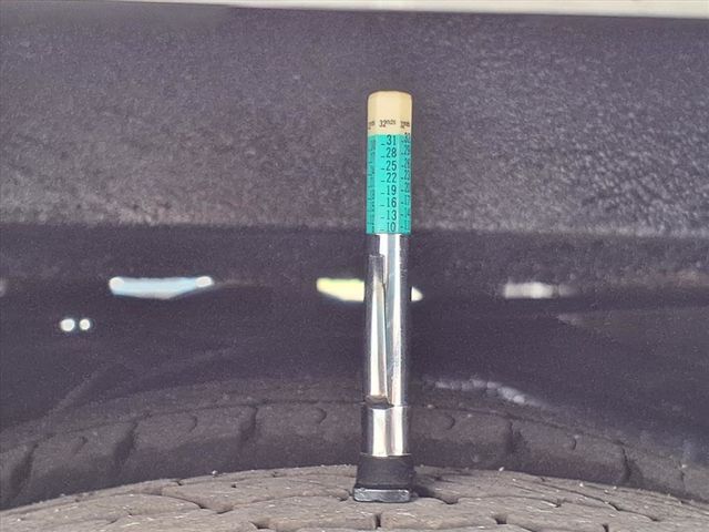 2018 Ford E-Series Cutaway 26 Passenger Shuttle Bus - 22941141 - 34