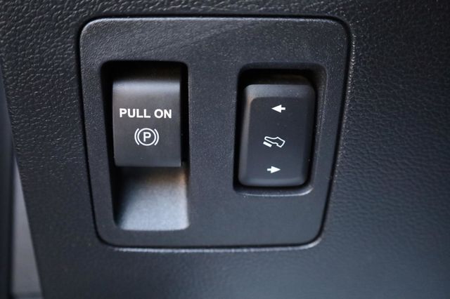 2018 Ford F150 LARIAT - 23028396 - 46
