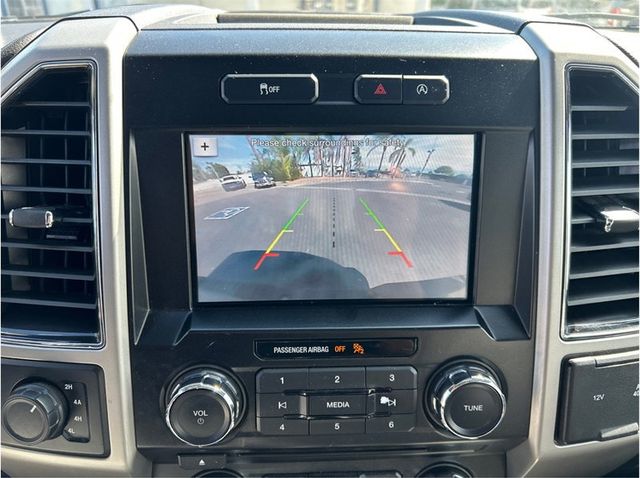 2018 Ford F150 SuperCrew Cab LARIAT 4X4 NAVIGATION ECOBOOST 1 OWNER CLEAN - 23079599 - 18