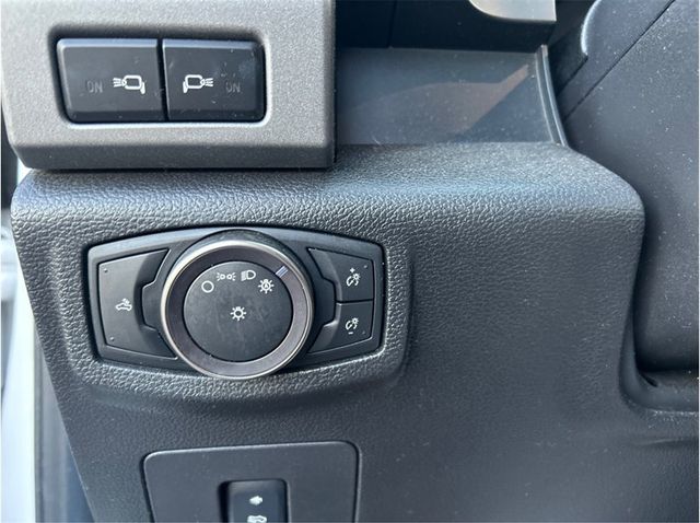 2018 Ford F150 SuperCrew Cab RAPTOR 4X4 NAV BACK UP CAM CLEAN - 23090930 - 13