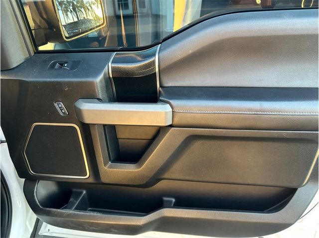 2018 Ford F150 SuperCrew Cab RAPTOR 4X4 NAV BACK UP CAM CLEAN - 23090930 - 32