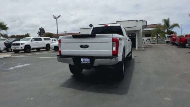 2018 Ford F250 Super Duty Crew Cab XL LONG BED 4X4 6.2L GAS 1OWNER CLEAN - 22474665 - 7