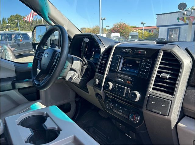 2018 Ford F350 Super Duty Crew Cab XL LONG BED 4X4 DIESEL BACK UP CAM CLEAN - 23071835 - 32