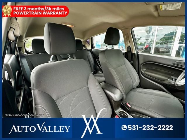 2018 Ford Fiesta SE Hatchback 4D - 22938993 - 16