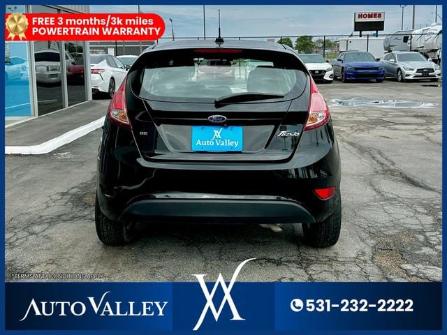 2018 Ford Fiesta SE Hatchback 4D - 22938993 - 5