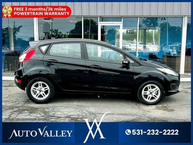 2018 Ford Fiesta SE Hatchback 4D - 22938993 - 7